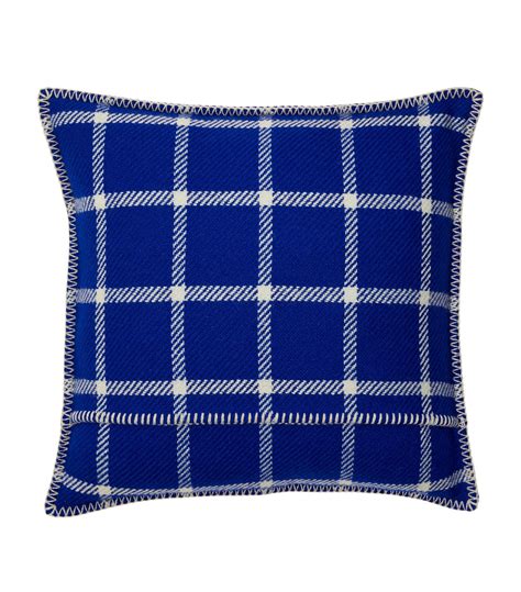 kussen burberry kopen|Check Wool Cushion in Knight .